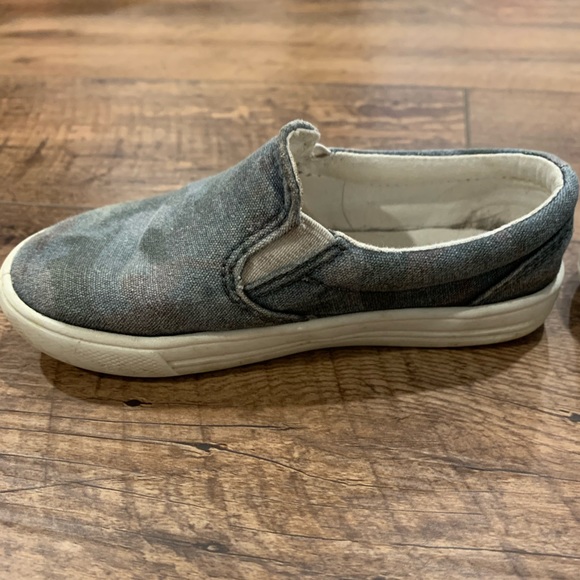 Crewcuts Toddler Slide On Shoes, Size 9 - Picture 3 of 10